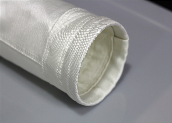 Dust Peeling Fiberglass Filter Bag Low Power Consumption Size Stable Plain Weave Texture